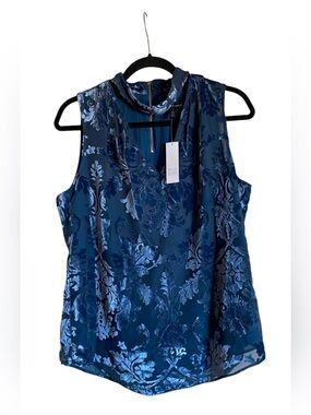 WHBM White House Black Market Salma Velvet Shell V Neck Blue Blouse Top 8